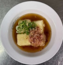 蕎麦屋の揚げだし豆腐完成写真