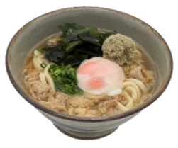 スペシャルかすうどん 店内 完成写真